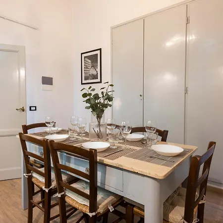 Lungarno Apartment, Free Parking 佛罗伦萨